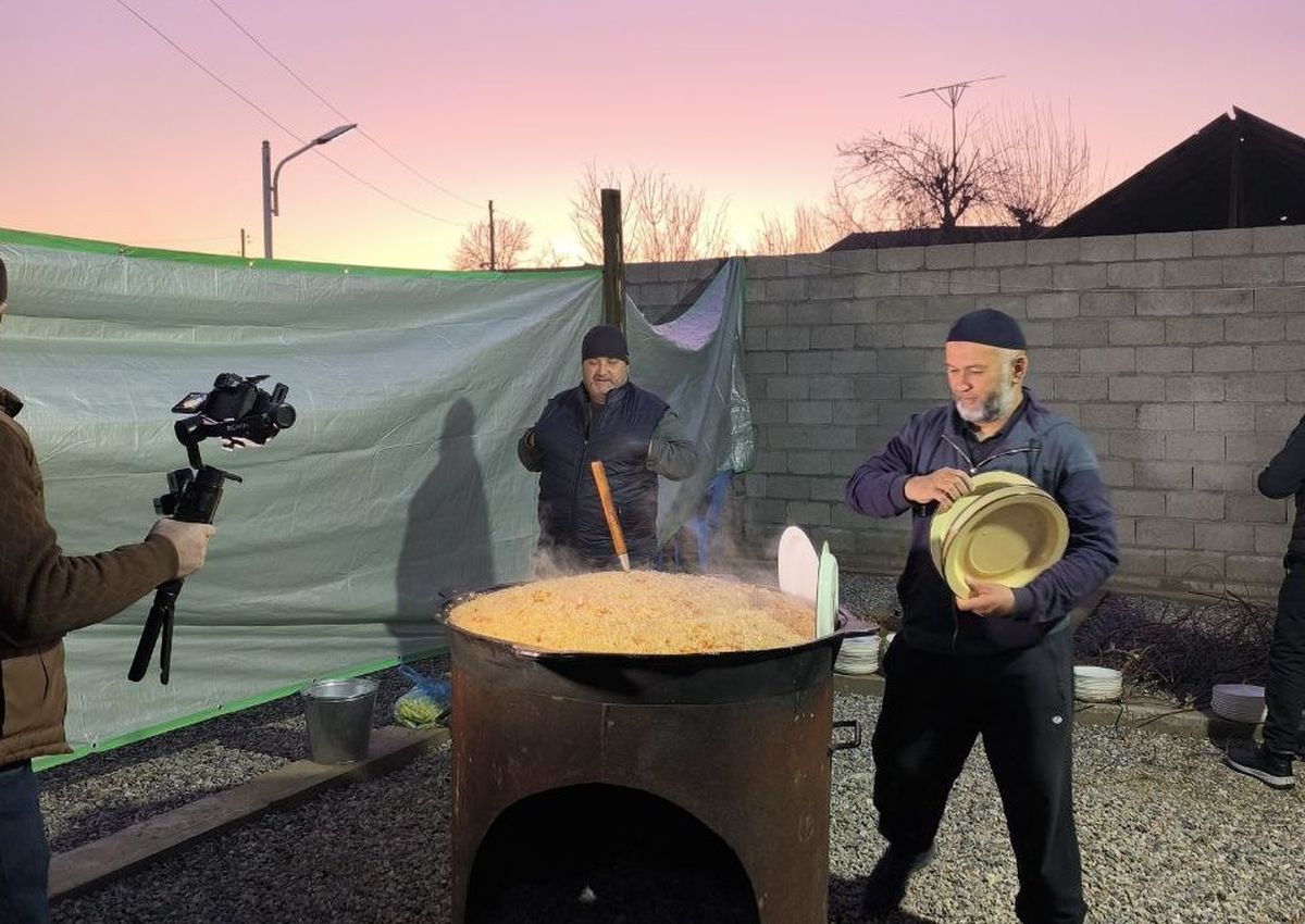 Приготовление плова для праздника