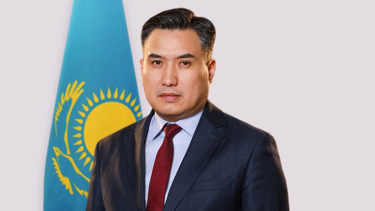 Аскарбек Ертаев выплаты пособия многодетным семьям Казахстан 2026 - Cronos.Asia