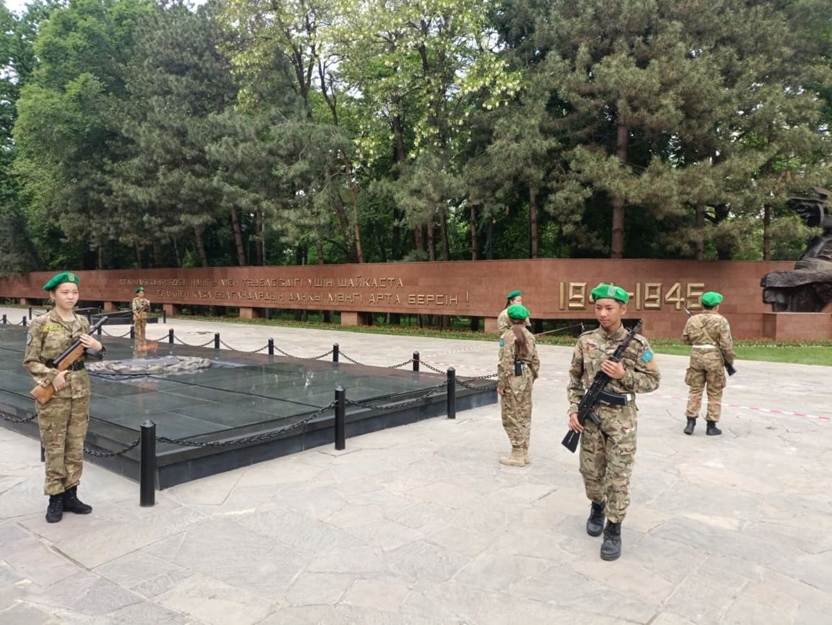 Караул у Вечного огня
