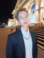 Тимур Иванов