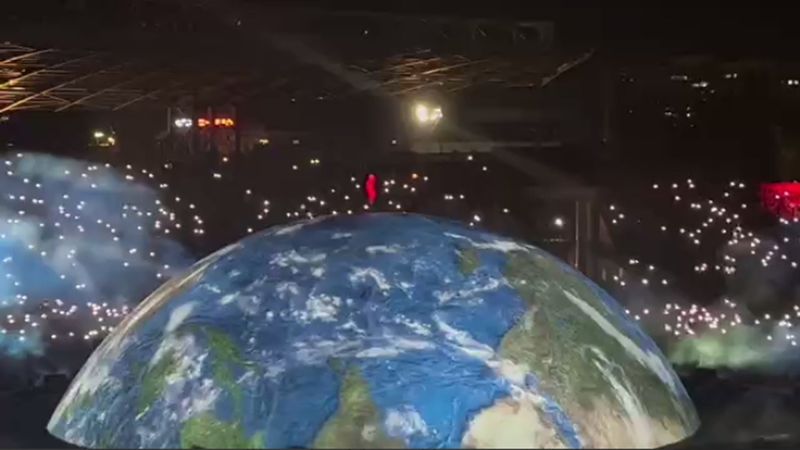 Концерт Канье Уэста сфера впечталения фанатов - Cronos.Asia